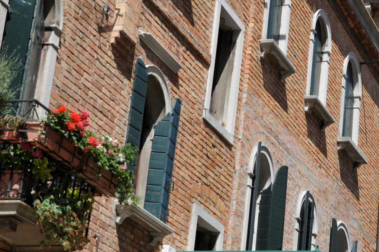 Апартаменты Casa Sabotino Венеция Экстерьер фото